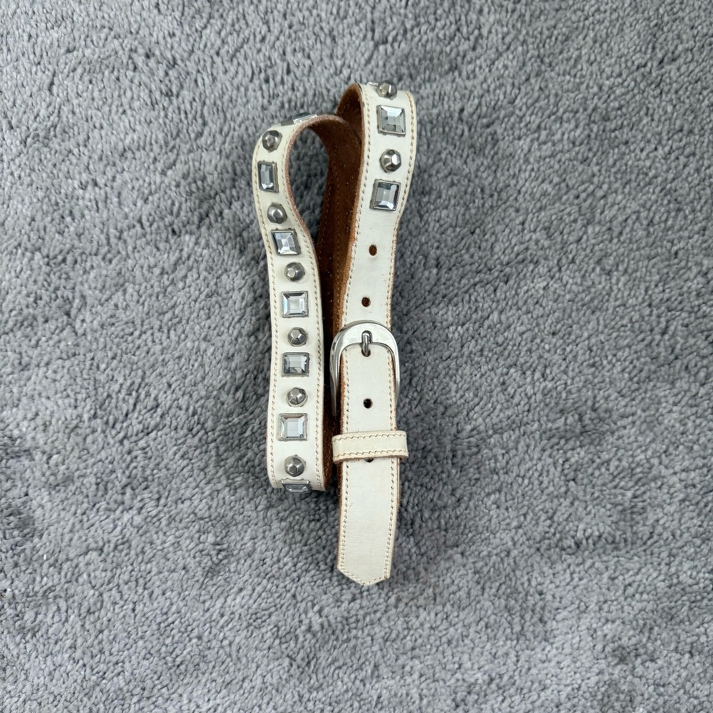 Two blondes vintage leather embellished belt 33-37 inches
